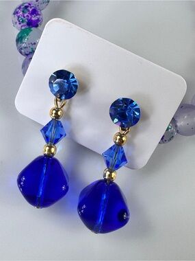 Vintage 1930’s Cobalt Blue Faceted Crystal Drop Earrings with Gold Accents